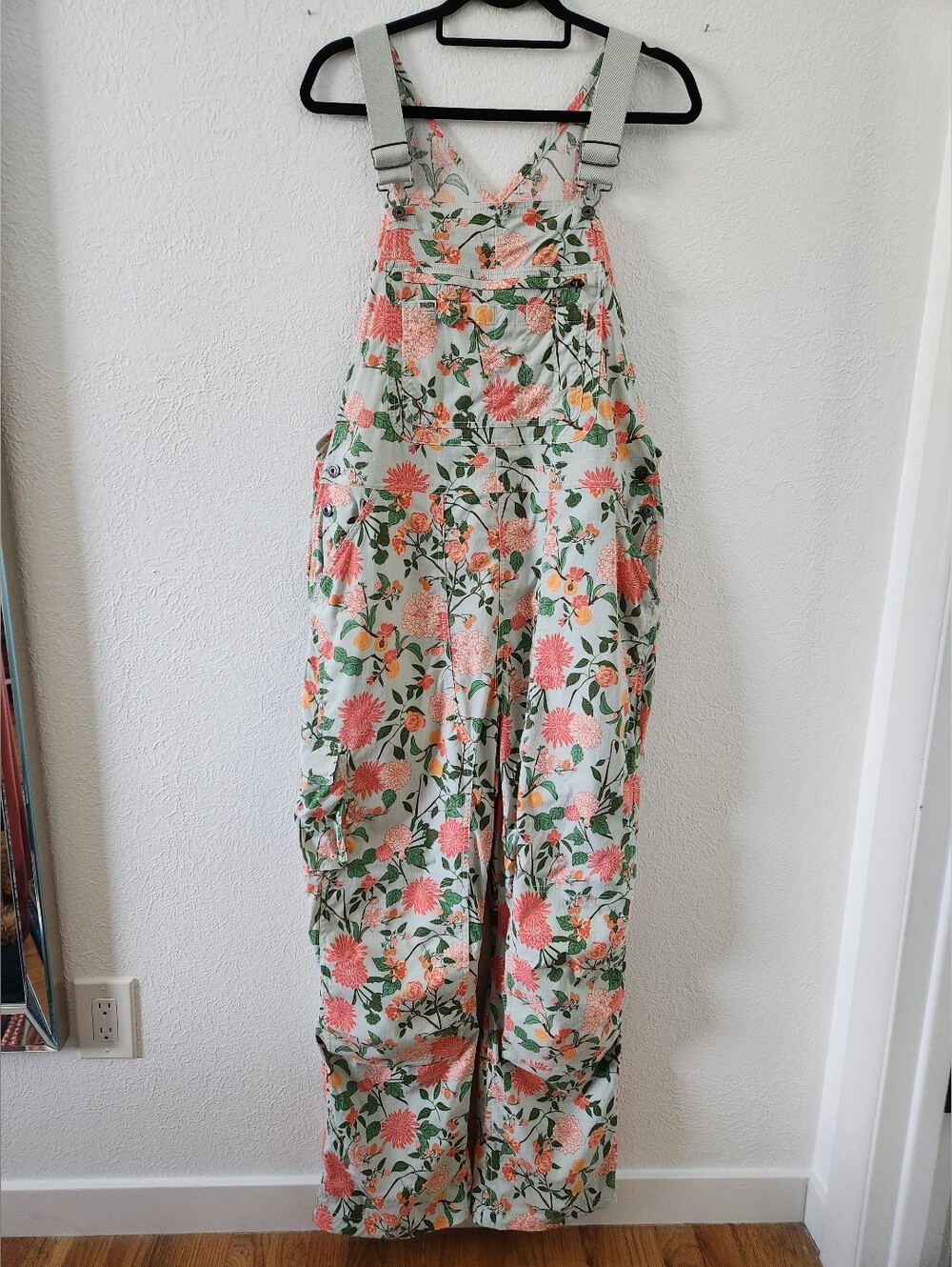 Duluth Trading Co Floral Heirloom Gardening Bib Overalls